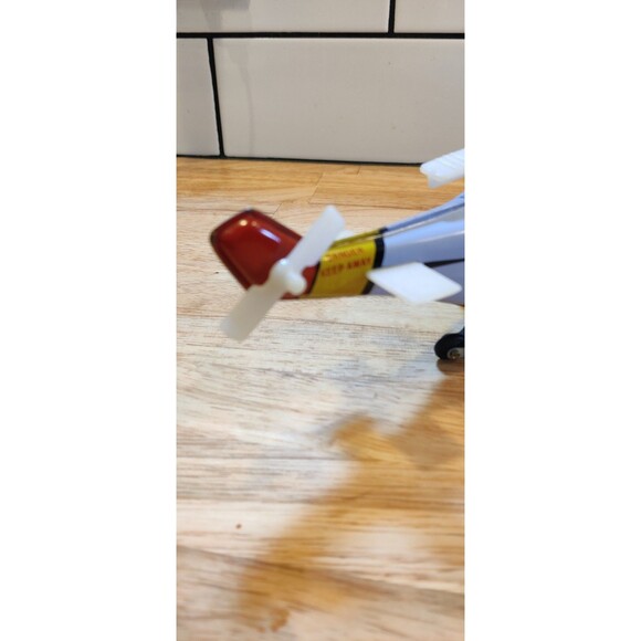 MTU Police Helicopter Wind Up Tin Toy  Korea  Works Sort Of-In Great Shape - Picture 6 of 10